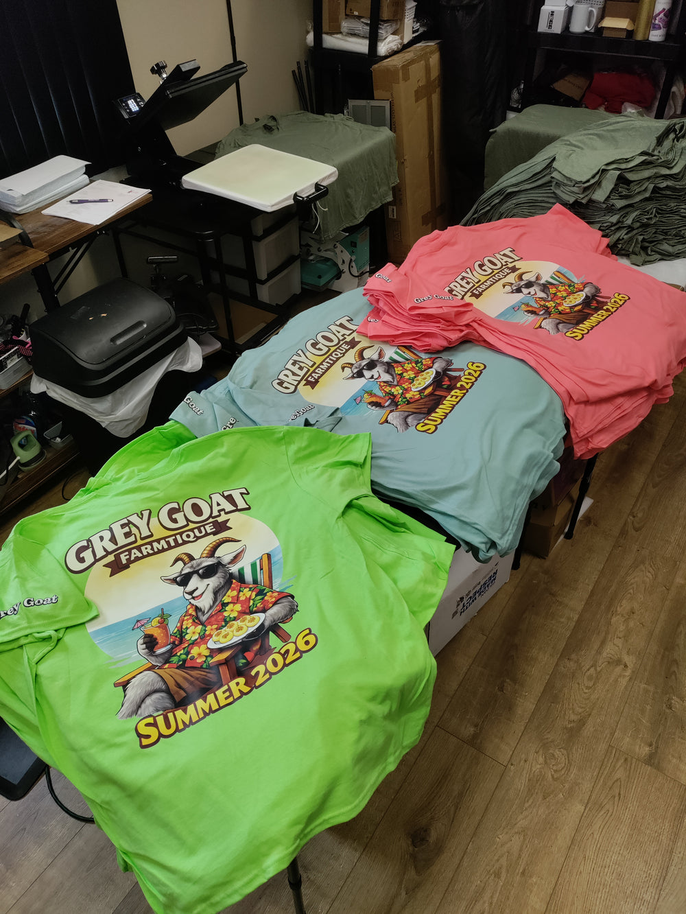 T-shirts & Jerseys